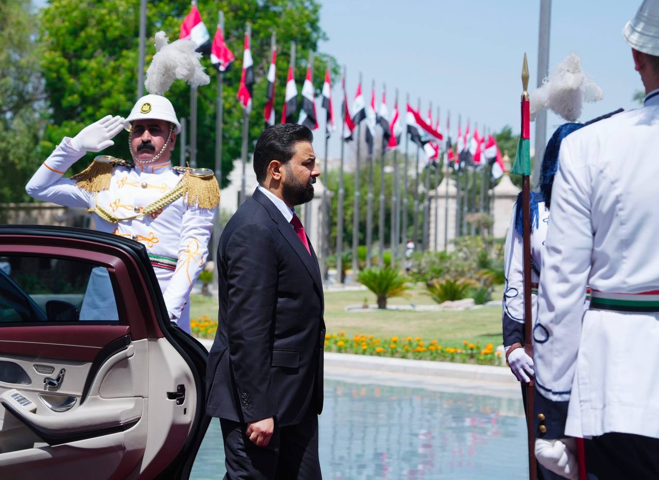 ململانێی سیاسی و قەیرانی وەزارەتە بەتاڵەکان؛ بەغدا لە نێوان سازان و ئیفلیجبووندا