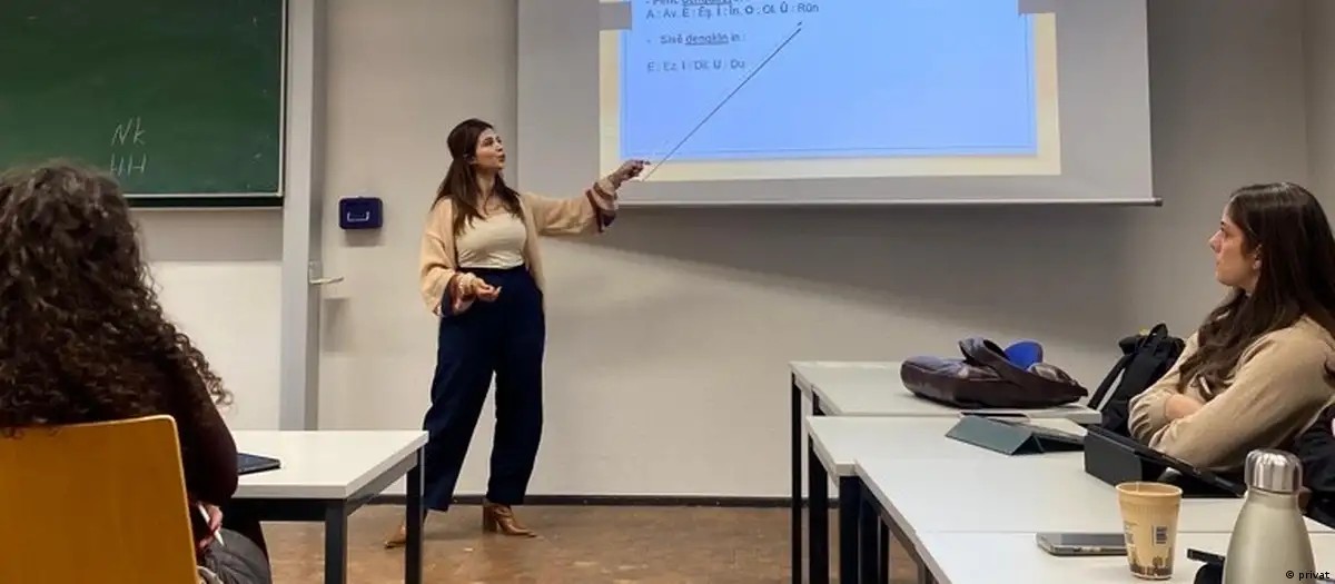 خۆشەویستی و هاوڕێیەتی و خولیای ڕۆشنبیری؛ئەڵمانەکان خۆیان فێری کوردی دەکەن